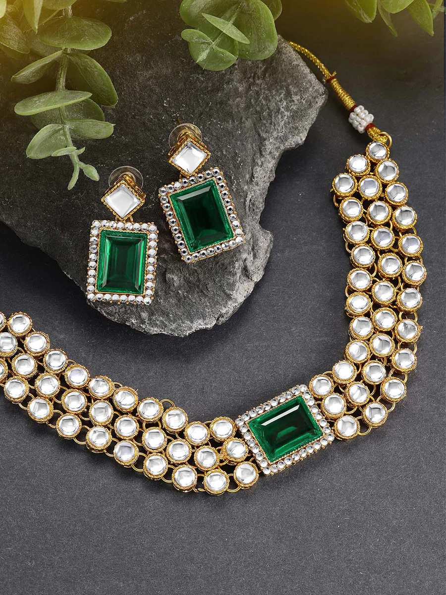 Regal Luxury Choker Set with Gemstones